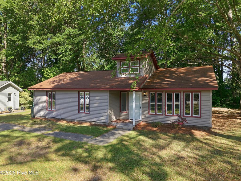 Photo of 118 Fletcher Place, Greenville, NC 27858 (MLS # 100568835)