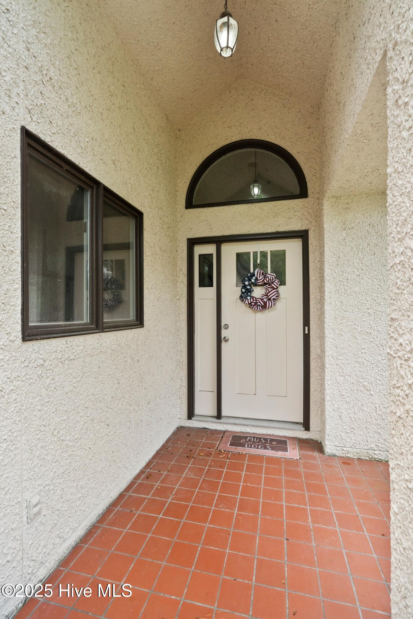 104 Rollingwood Circle