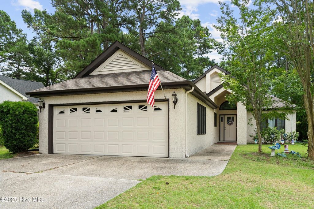 Photo of 104 Rollingwood Circle, Sneads Ferry, NC 28460 (MLS # 100517106)