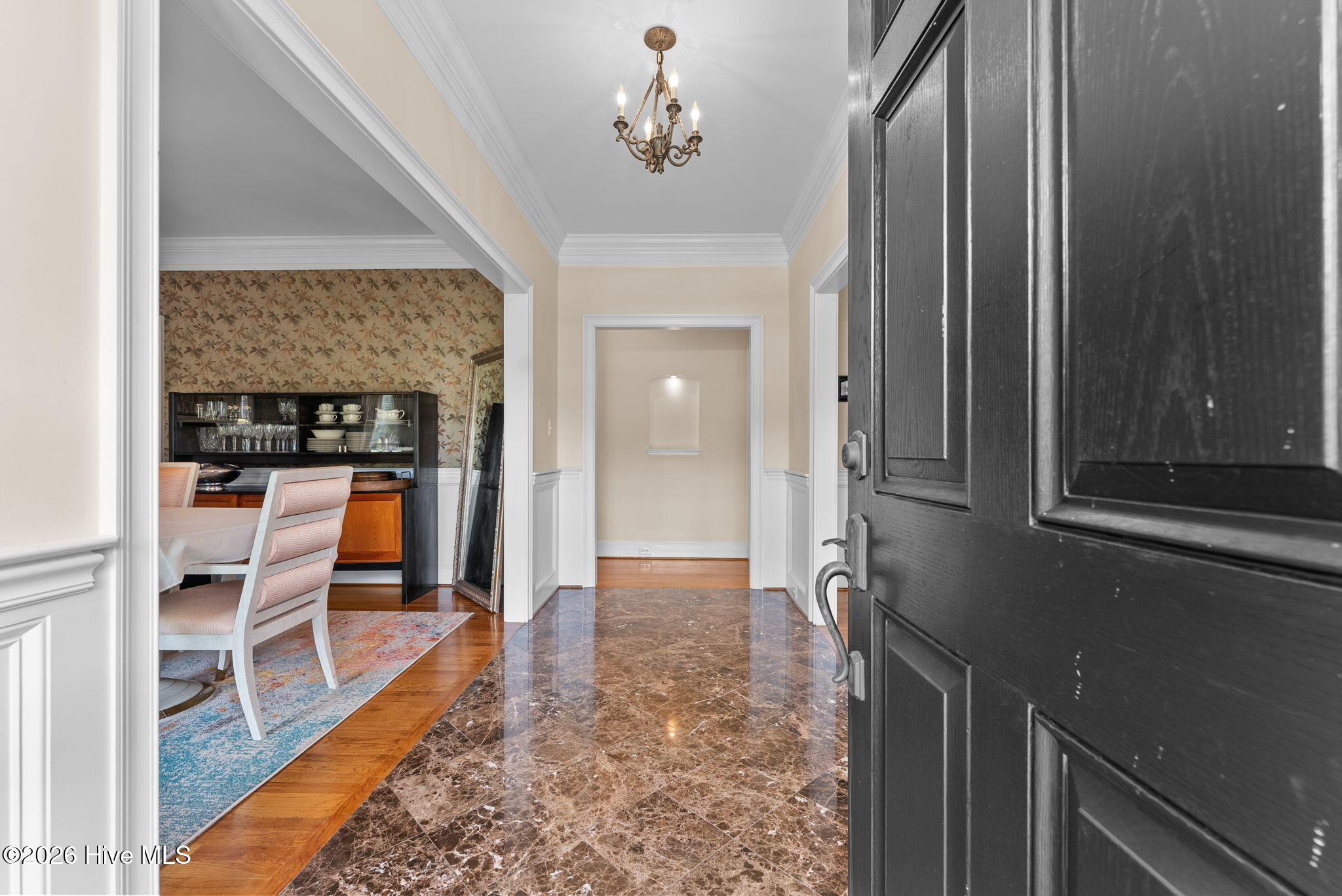 220 Shady Oaks Court