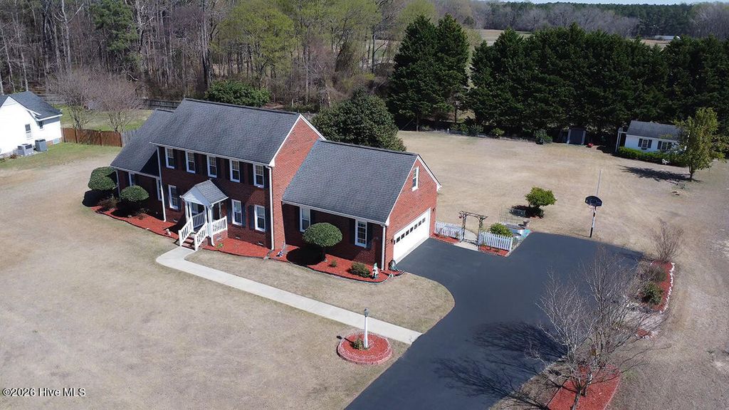 Photo of 1477 New Castle Court, Rocky Mount, NC 27803 (MLS # 100561774)