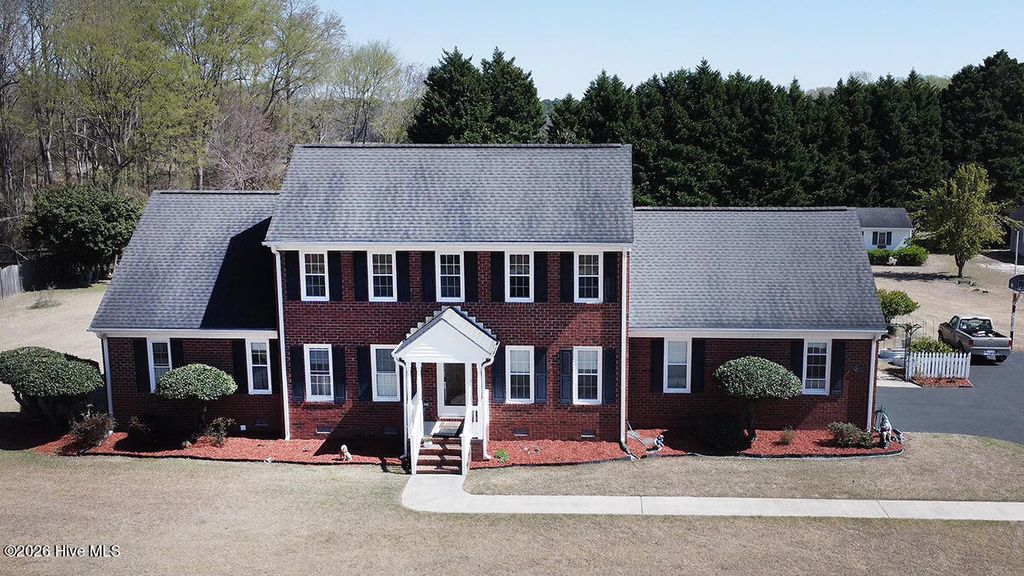 Photo of 1477 New Castle Court, Rocky Mount, NC 27803 (MLS # 100561774)