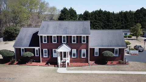 Homes For Sale - 1477 New Castle Court<br/> Rocky Mount, NC 27803