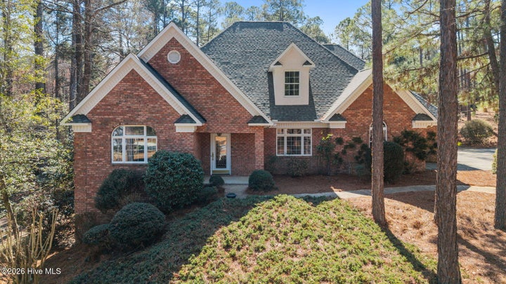 Welcome to 22 Lochmere Drive