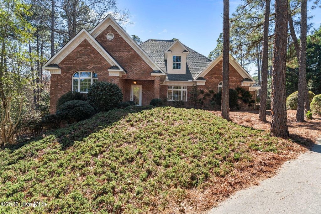 Photo of 22 Lochmere Drive, Pinehurst, NC 28374 (MLS # 100559964)