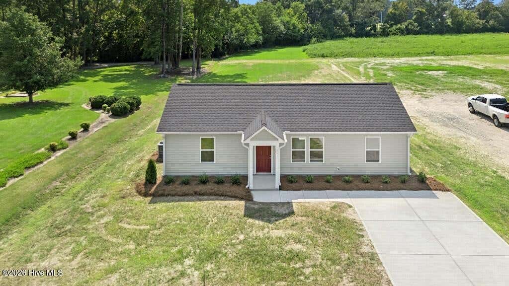 Photo of 211 Rae Street, Warsaw, NC 28398 (MLS # 100595994)
