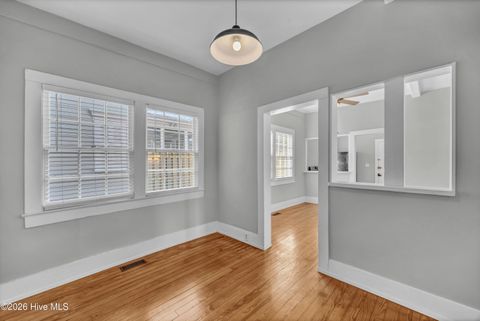 Tiny photo for 113 N 7th Street, Wilmington, NC 28401 (MLS # 100555908)
