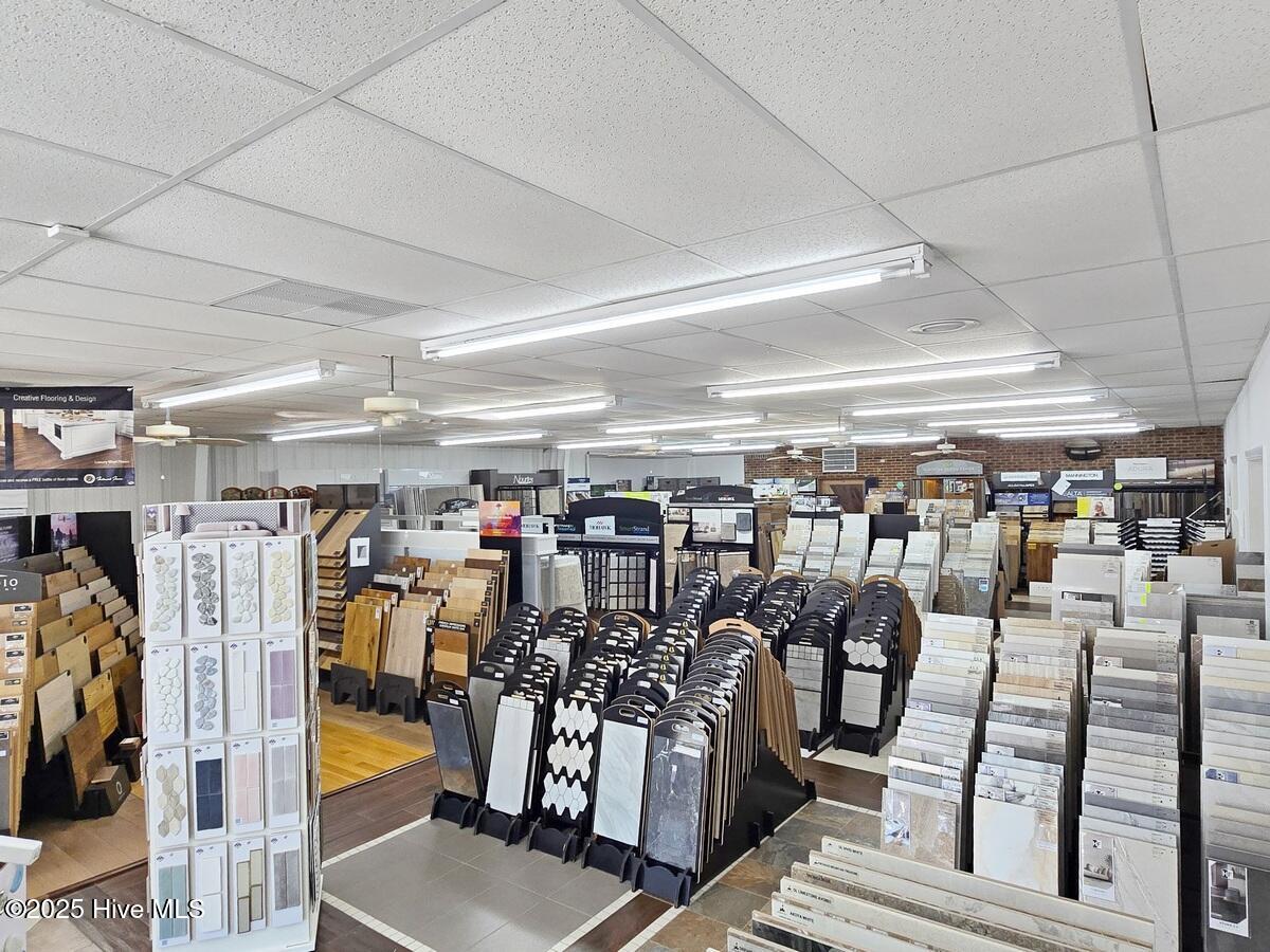 1910 Trent Boulevard