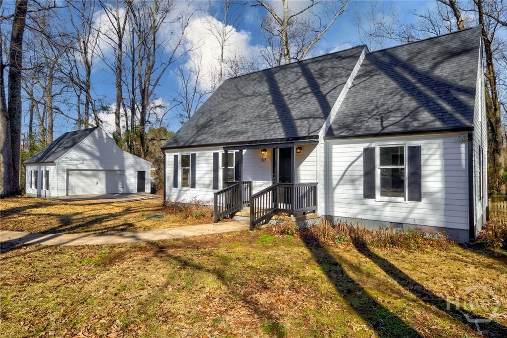 Photo of 1305 Whit Davis Road, Athens, GA 30605 (MLS # CL347890)