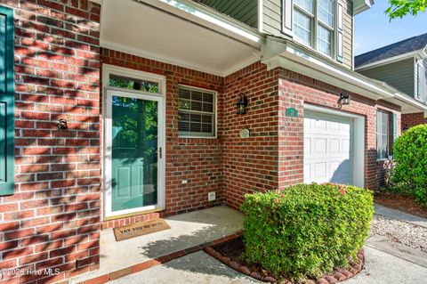 Tiny photo for 233 Racine Drive #Unit 20, Wilmington, NC 28403 (MLS # 100566829)