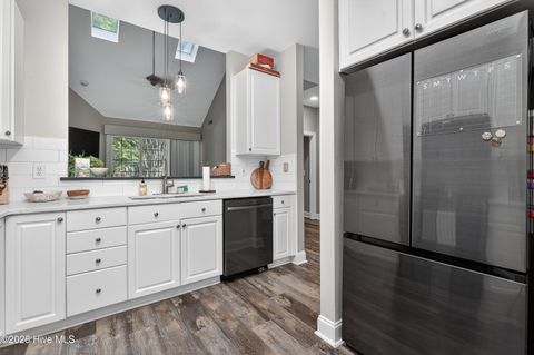 Tiny photo for 233 Racine Drive #Unit 20, Wilmington, NC 28403 (MLS # 100566829)