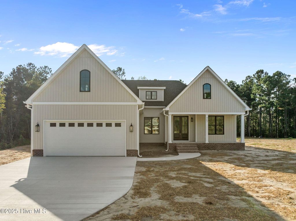 Photo of 467 Eagle Trace Drive, Blounts Creek, NC 27814 (MLS # 100553152)