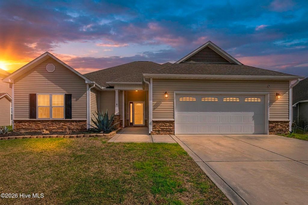 Photo of 3408 Lefringhouse Lane, New Bern, NC 28562 (MLS # 100561302)