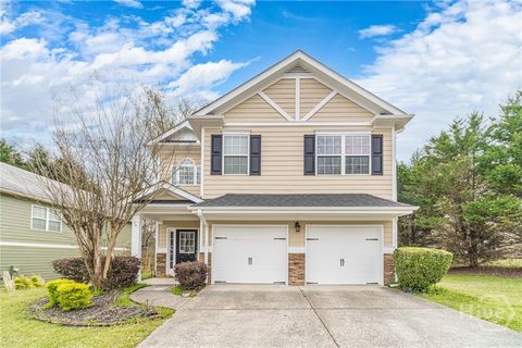 Photo of 6503 Silk Tree Point, Braselton, GA 30517 (MLS # CL354253)