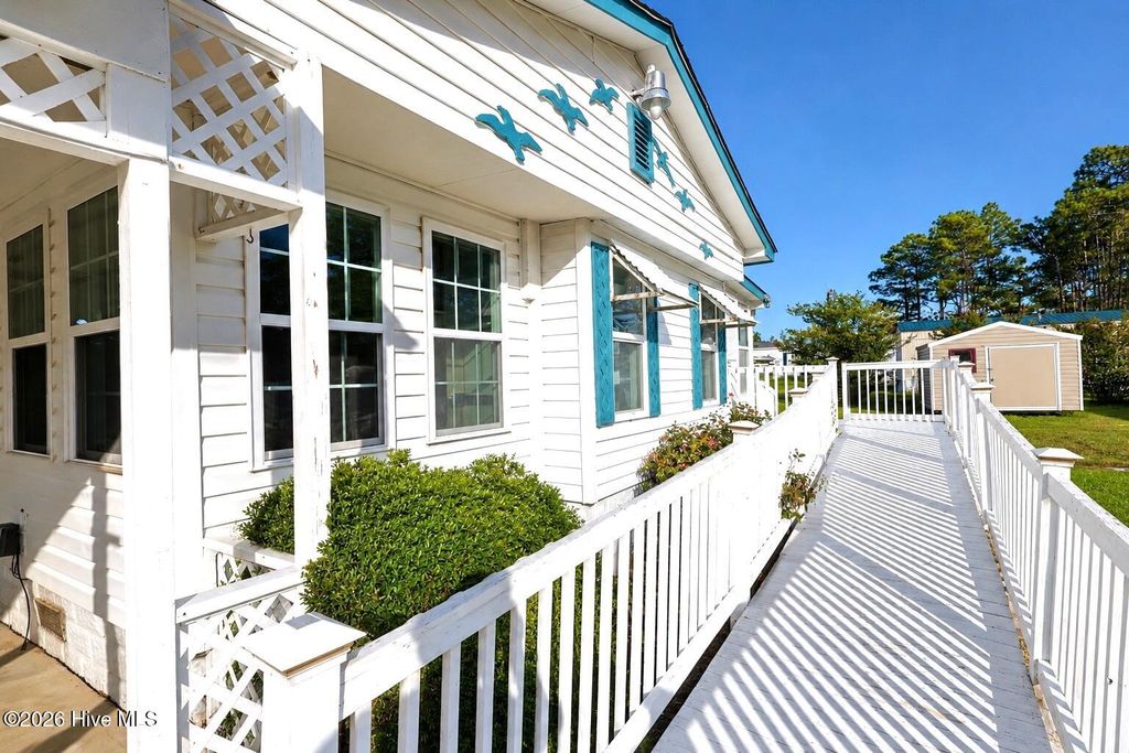 Photo of 324 Cypress Avenue, Holly Ridge, NC 28445 (MLS # 100576478)