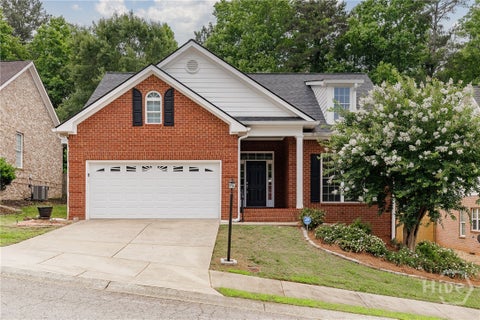Homes For Sale - 137 Huntington Shoals Drive<br/> Clarke County, Athens, GA 30606