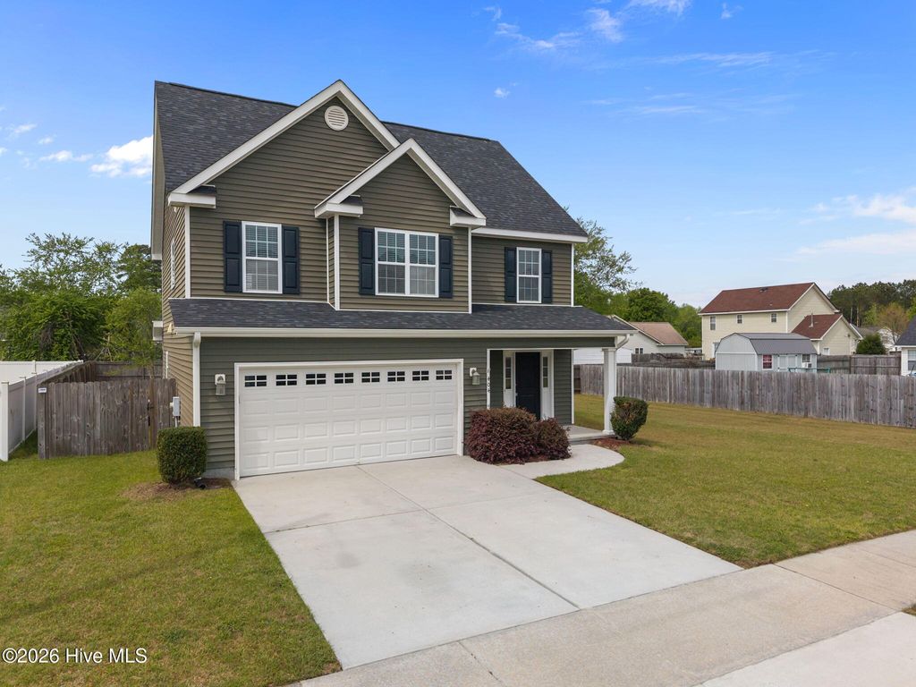 Photo of 404 Knoll Circle, Greenville, NC 27858 (MLS # 100565805)