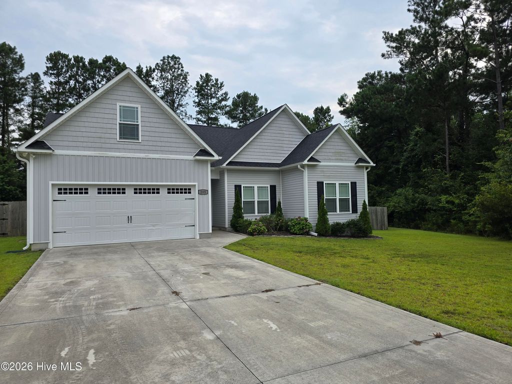 Photo of 205 Buckeye Court N, Jacksonville, NC 28540 (MLS # 100592178)