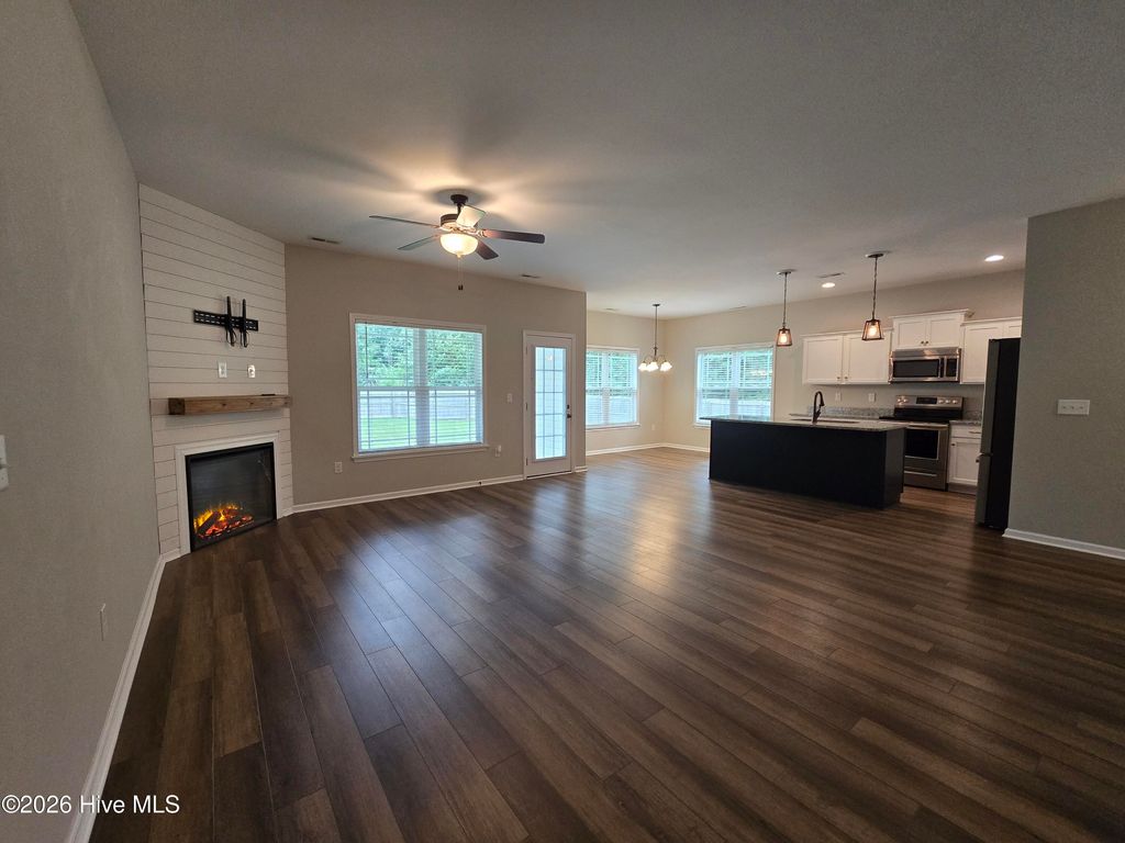 Photo of 205 Buckeye Court N, Jacksonville, NC 28540 (MLS # 100592178)