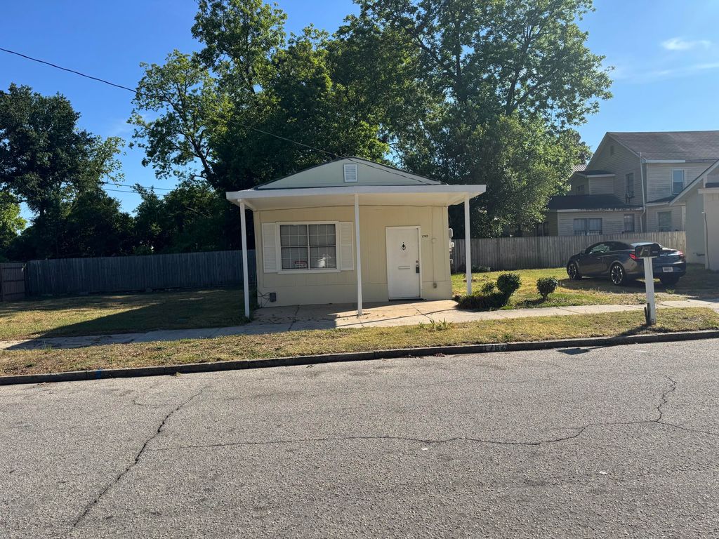 Photo of 1762 Fenwick Street, Augusta, GA 30904 (MLS # 555133)