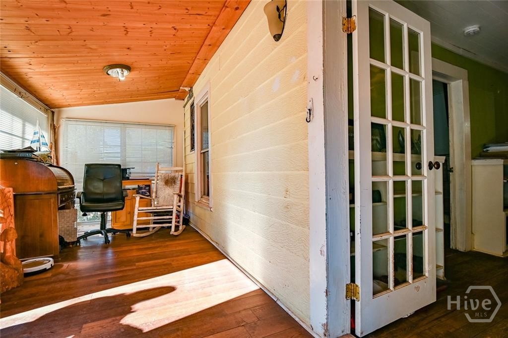 12462 Brown Bridge Road