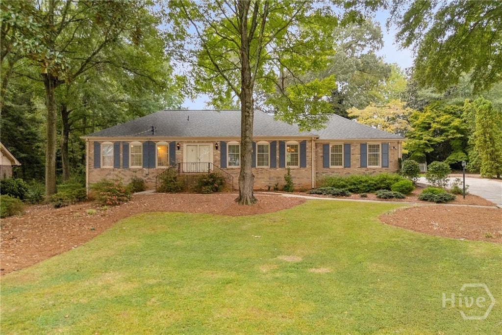 Photo of 400 Pine Forest DR, Lawrenceville, GA 30046 (MLS # CL365890)