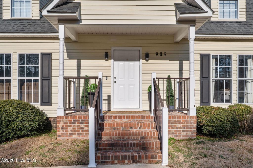 Photo of 905 Autumn Drive, Greenville, NC 27834 (MLS # 100552814)