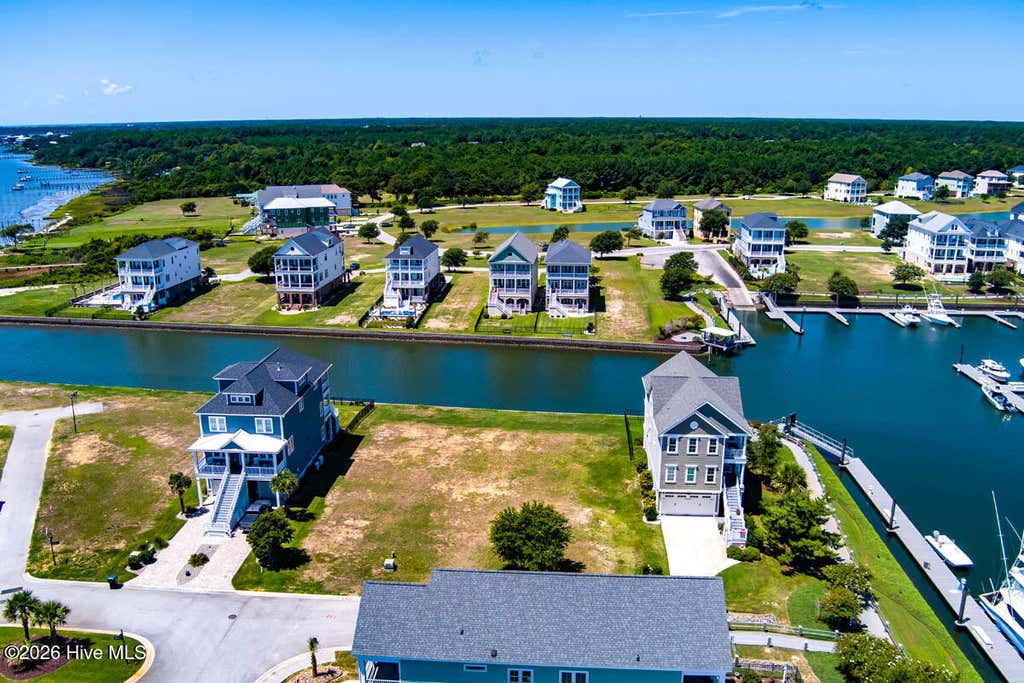 Photo of 329 Oxton Place, Newport, NC 28570 (MLS # 100595681)