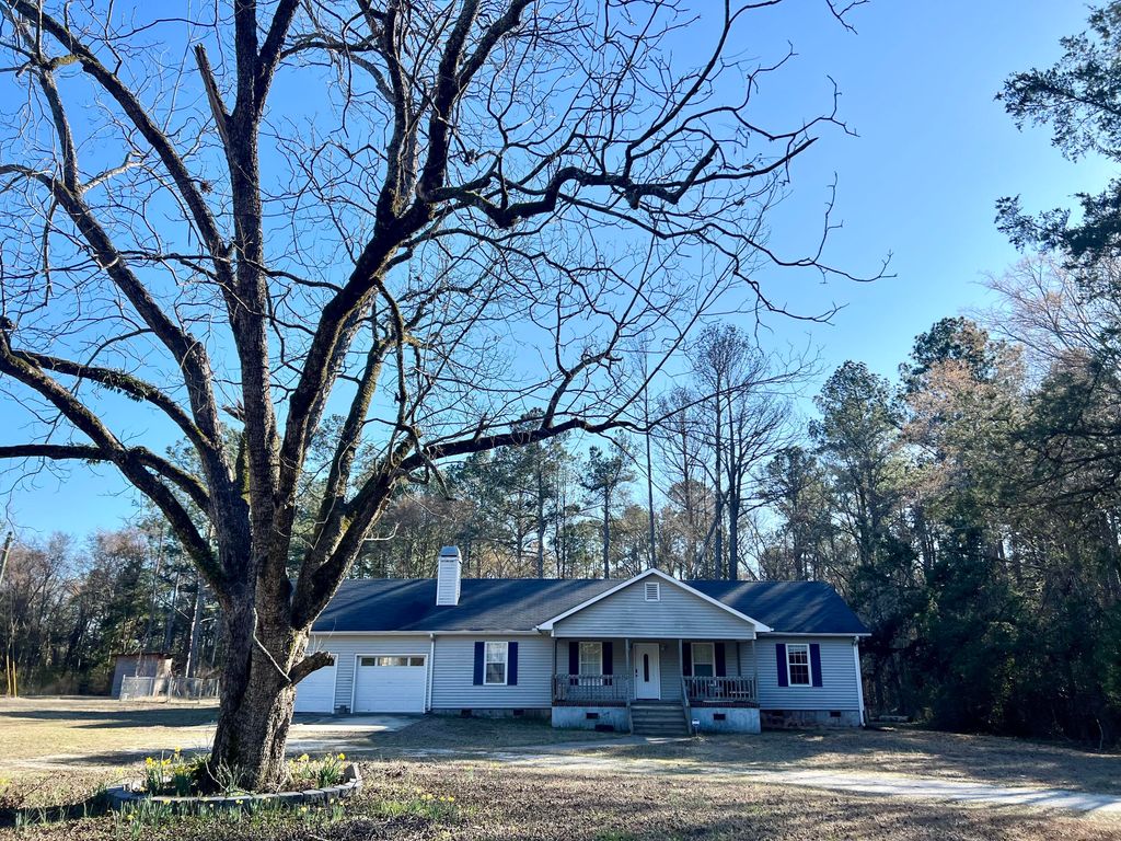 Photo of 350 Annie Laurie Drive, Grovetown, GA 30813 (MLS # 552305)