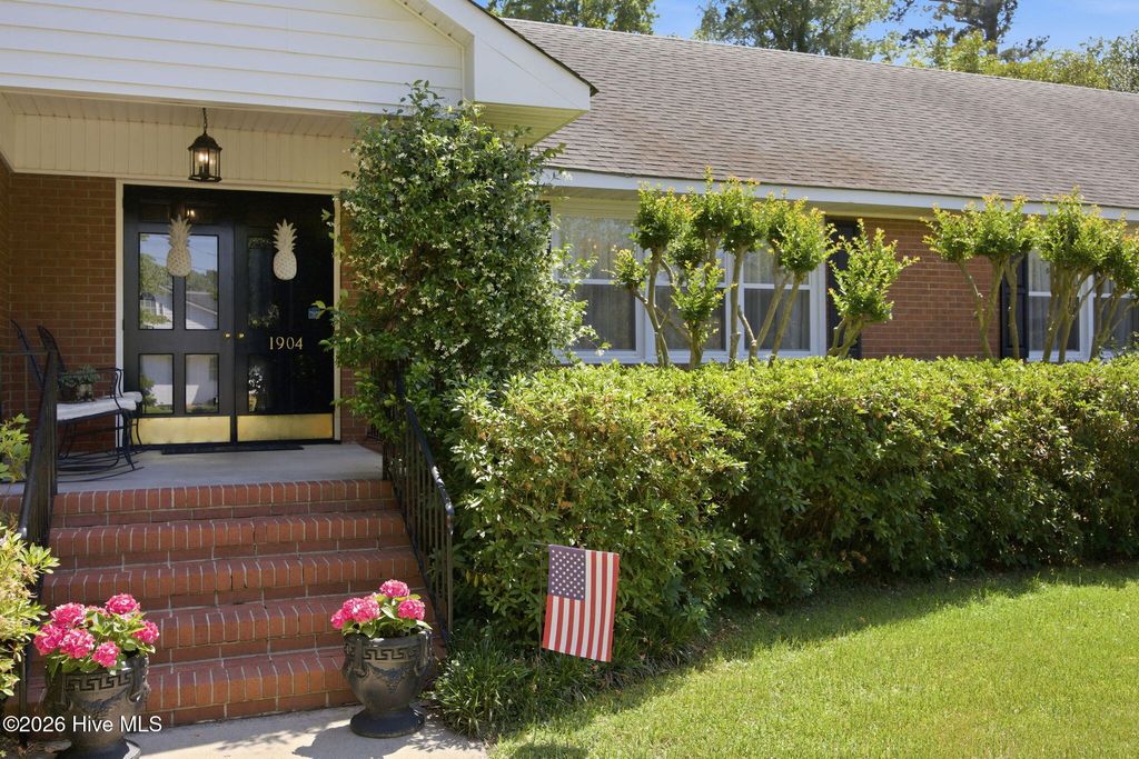 Photo of 1904 York Street, Kinston, NC 28504 (MLS # 100569571)