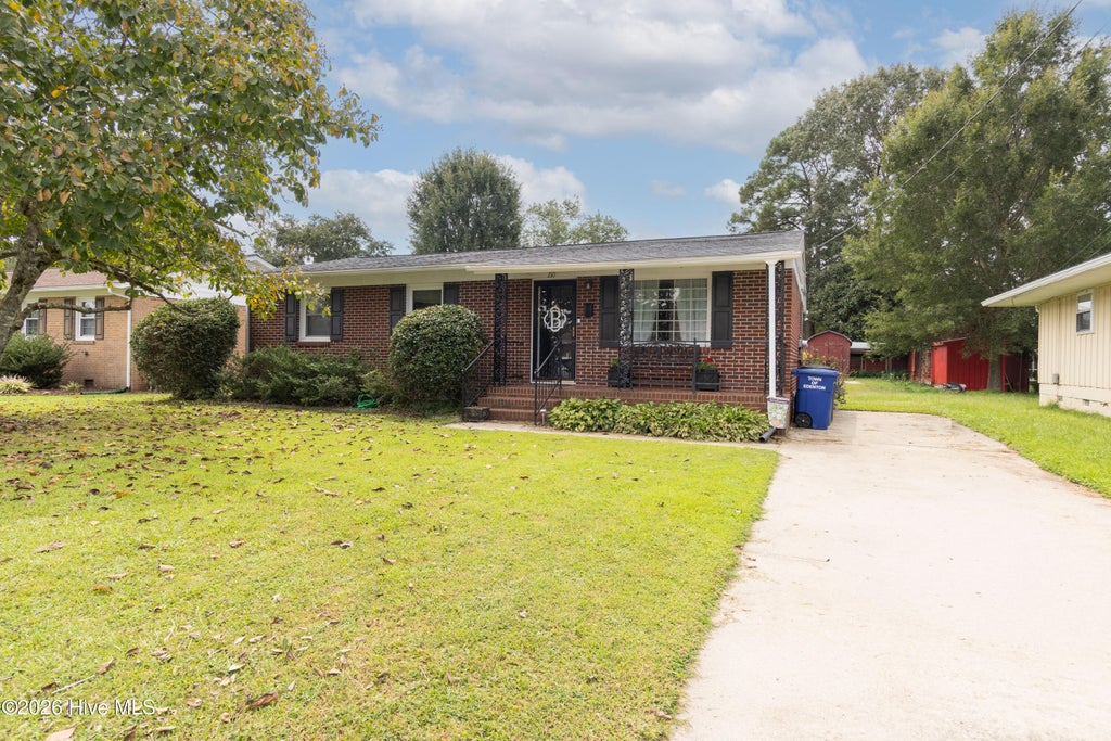 Photo of 210 Albania Street, Edenton, NC 27932 (MLS # 100599874)