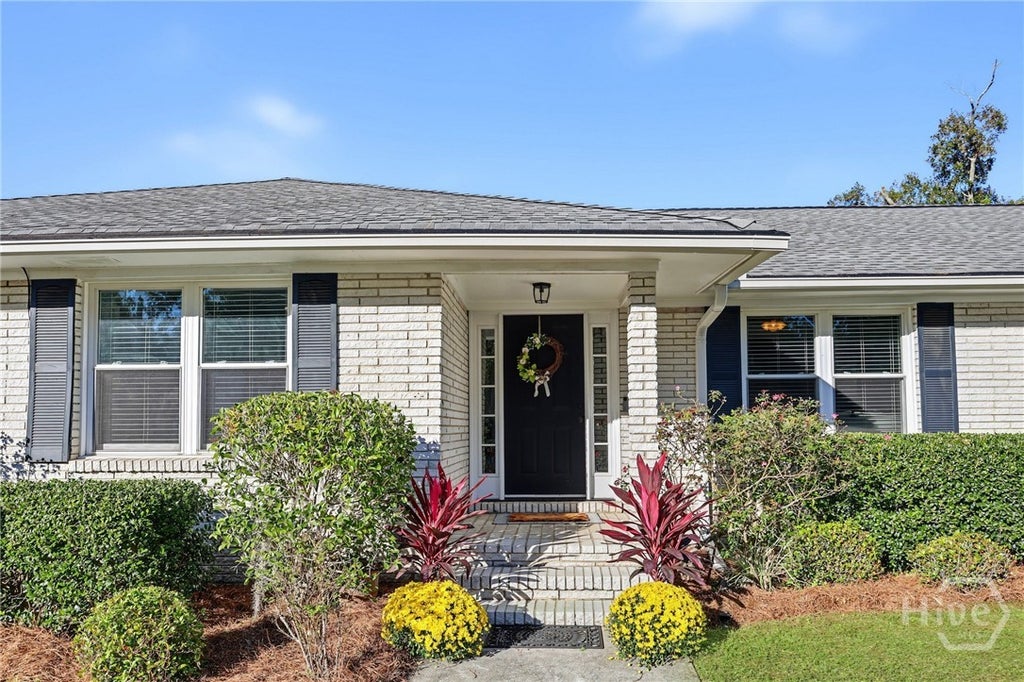 Photo of 126 Williamson Drive, Richmond Hill, GA 31324 (MLS # SA366683)