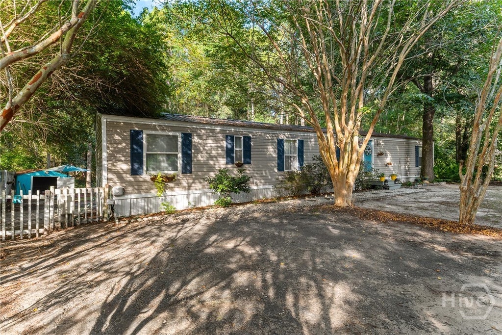 Photo of 226 Canvasback Drive, Bloomingdale, GA 31302 (MLS # SA362889)