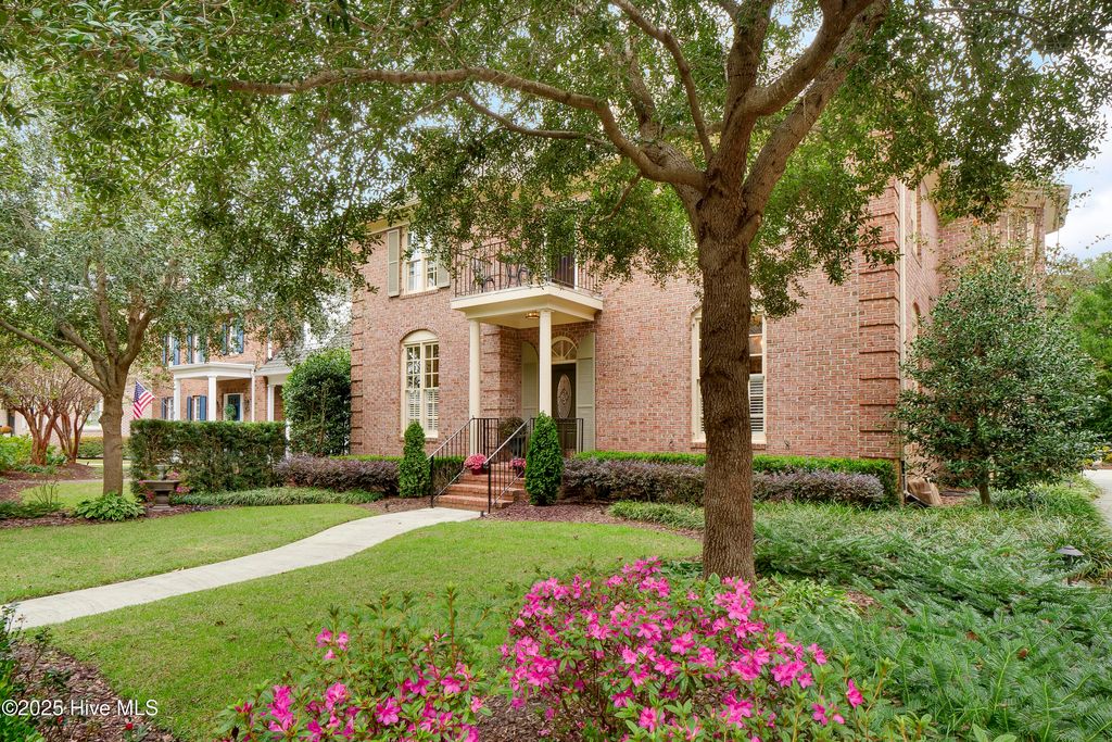 Photo of 1704 Pope Court, Wilmington, NC 28405 (MLS # 100537274)