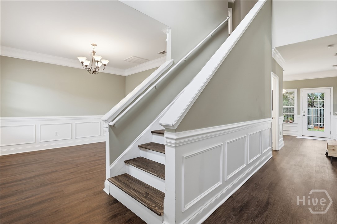 1063 Marne Boulevard