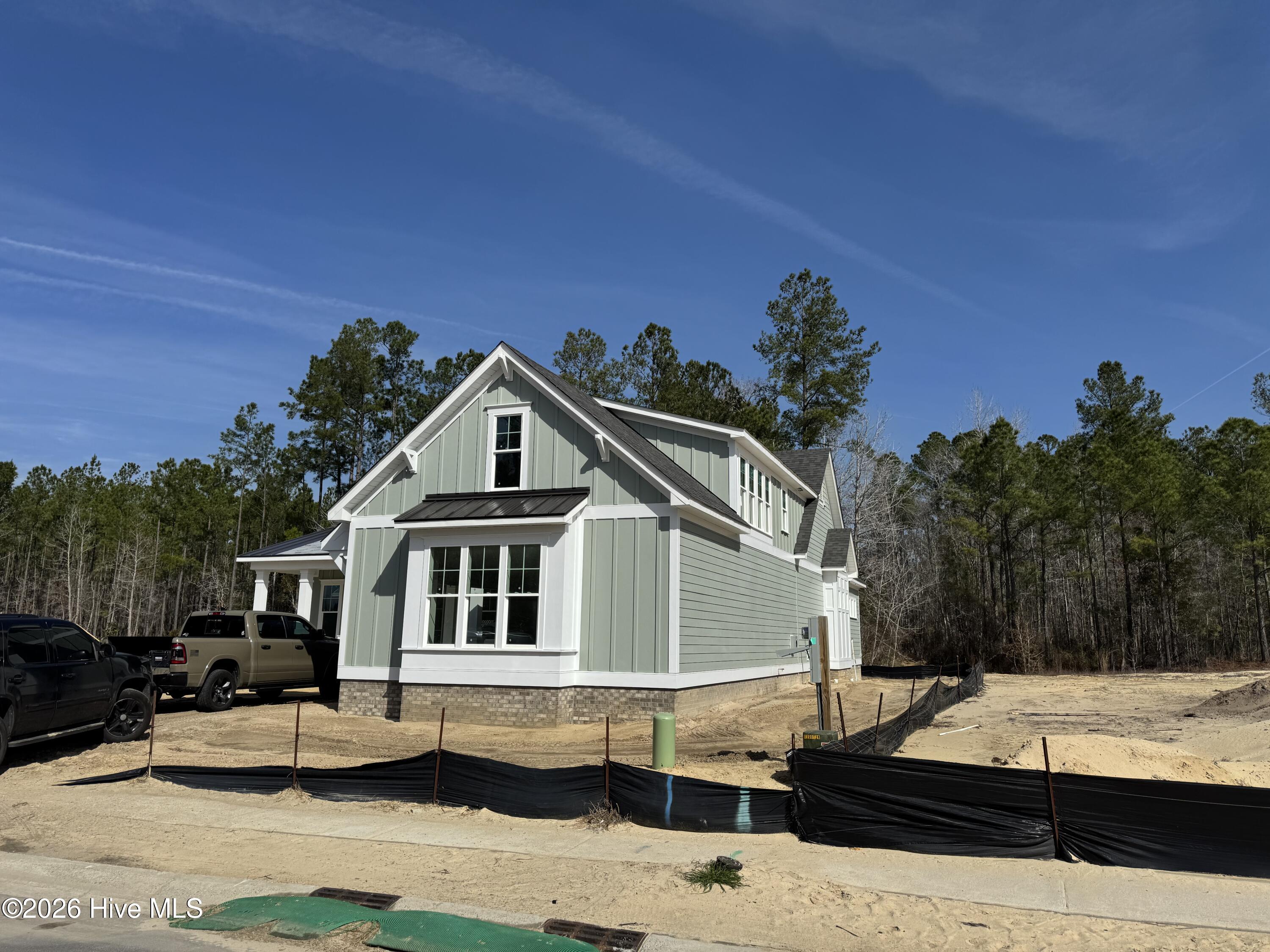 2903 W Timber Crest Drive NE