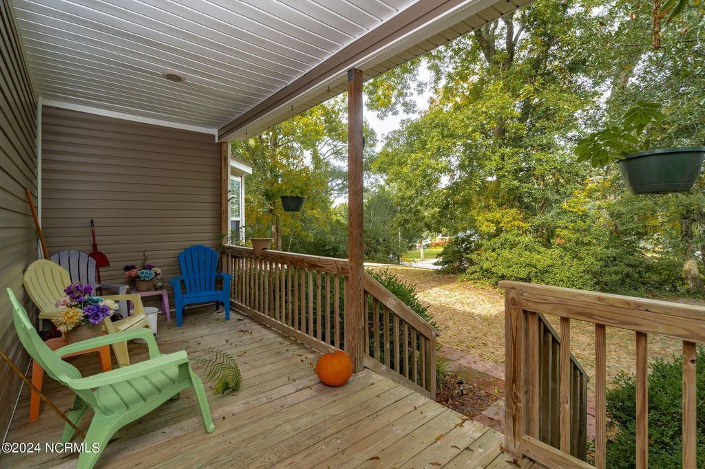 Photo of 107 Shady Lane, Atlantic Beach, NC 28512 (MLS # 100457963)