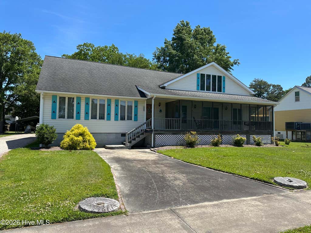 Photo of 463 E Water Street, Belhaven, NC 27810 (MLS # 100589209)