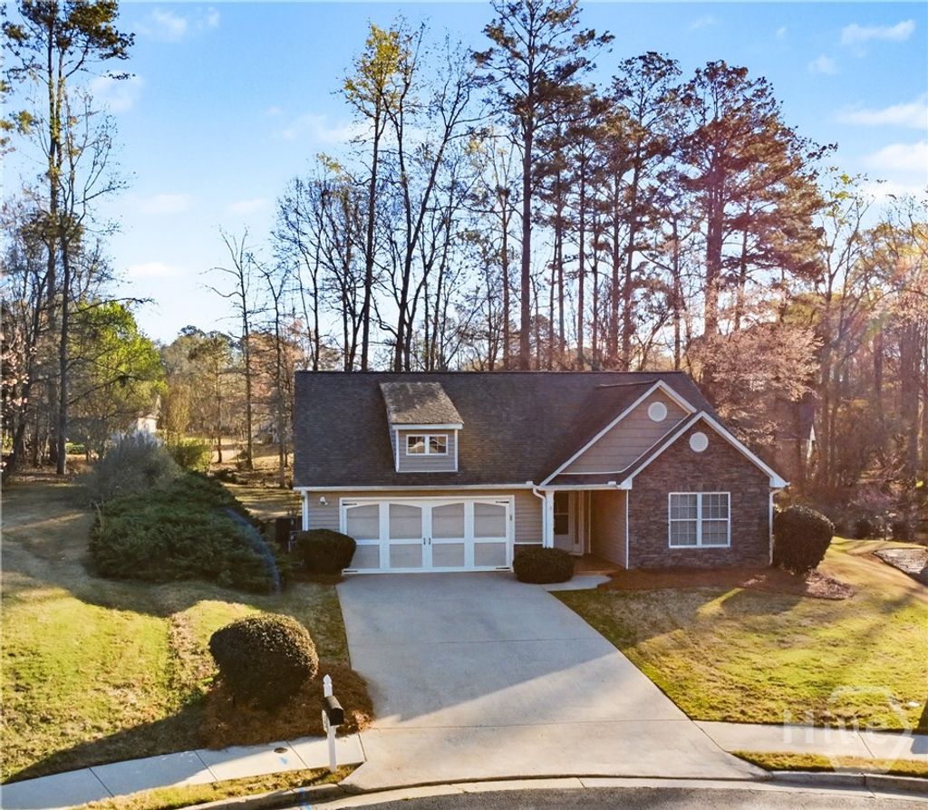 Photo of 1029 Stone Creek Lane, Monroe, GA 30655 (MLS # CL351801)