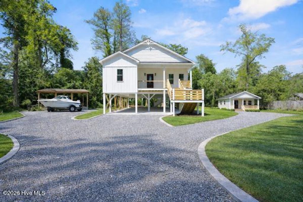 Photo of 2130 Wisteria Drive #23, Wilmington, NC 28401 (MLS # 100567993)