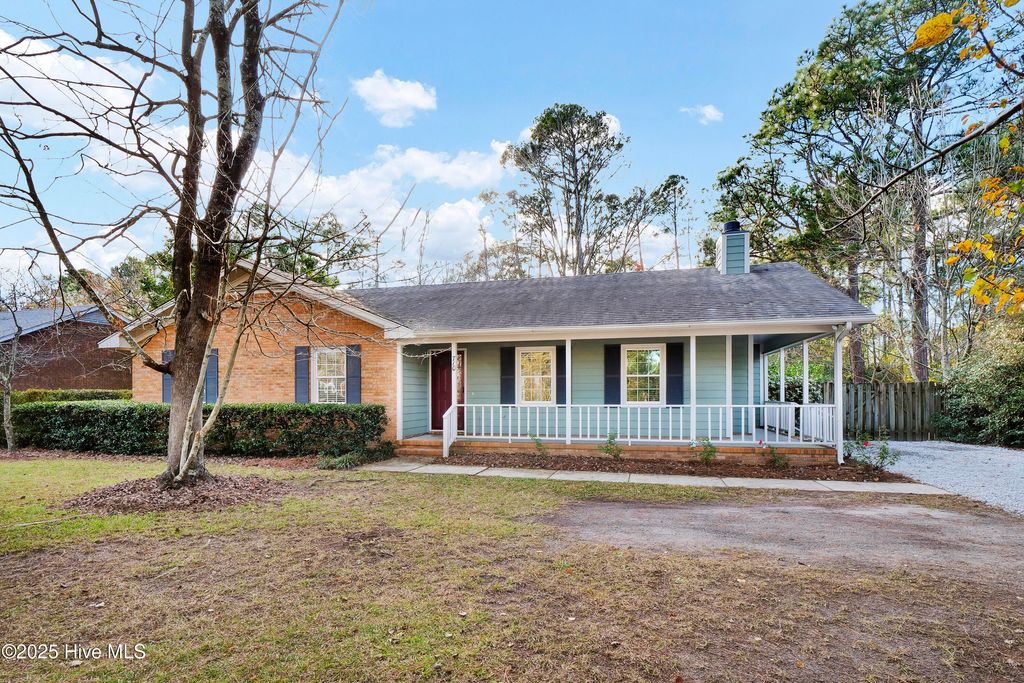 Photo of 710 Darwin Drive, Wilmington, NC 28405 (MLS # 100545565)