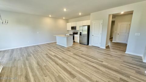 Tiny photo for 626 S Squires Run Lane, Richlands, NC 28574 (MLS # 100546635)