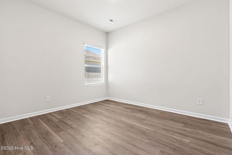 Tiny photo for 626 S Squires Run Lane, Richlands, NC 28574 (MLS # 100546635)