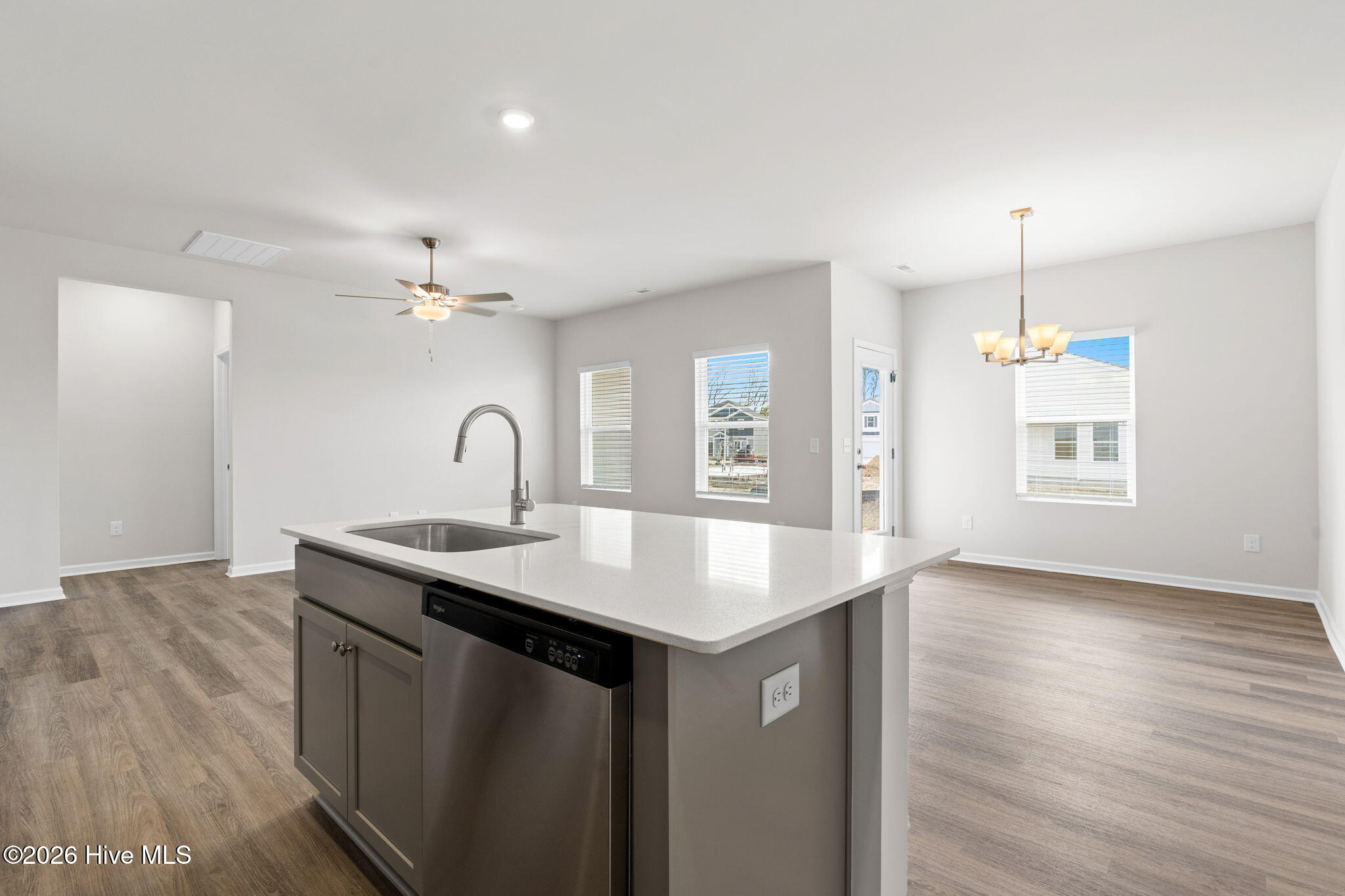 626 S Squires Run Lane