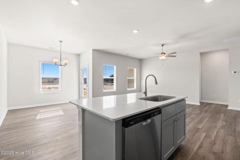 Tiny photo for 626 S Squires Run Lane, Richlands, NC 28574 (MLS # 100546635)