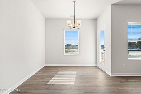 Tiny photo for 626 S Squires Run Lane, Richlands, NC 28574 (MLS # 100546635)