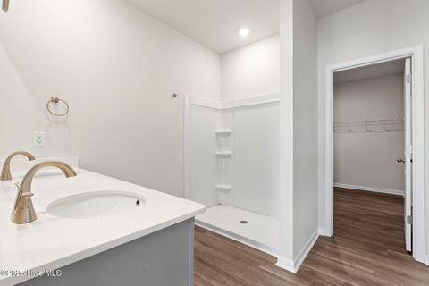 Tiny photo for 626 S Squires Run Lane, Richlands, NC 28574 (MLS # 100546635)