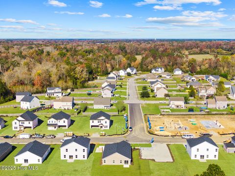 Tiny photo for 626 S Squires Run Lane, Richlands, NC 28574 (MLS # 100546635)