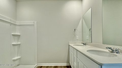 Tiny photo for 626 S Squires Run Lane, Richlands, NC 28574 (MLS # 100546635)