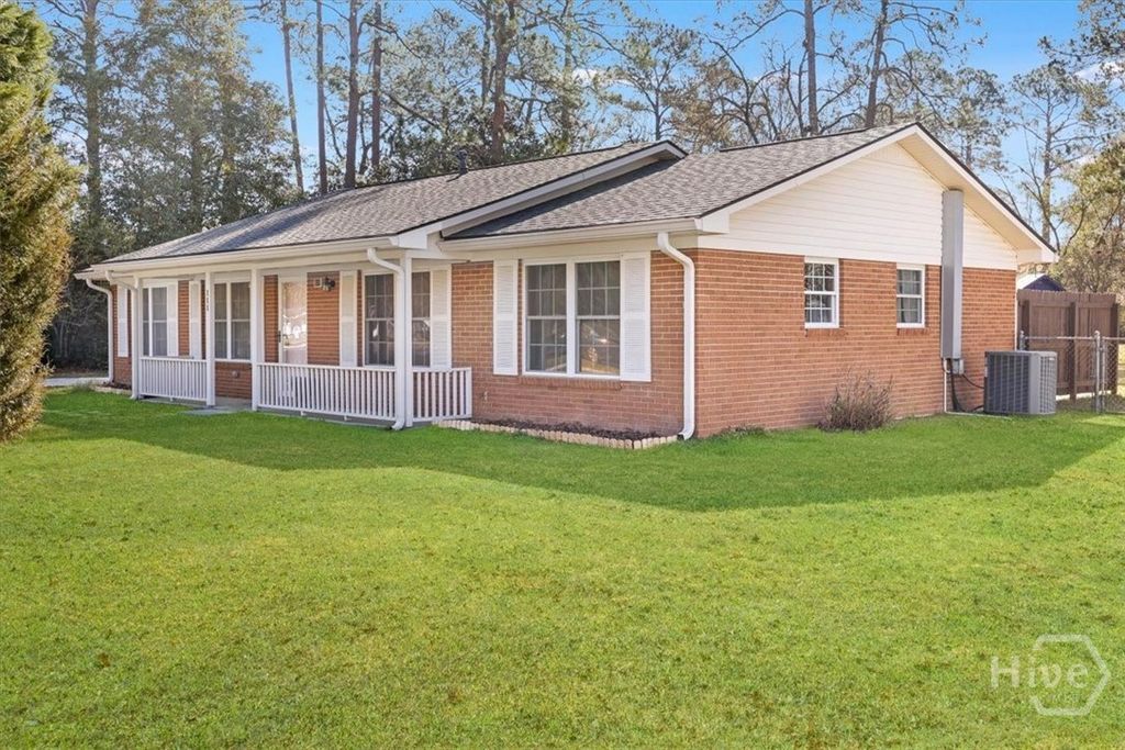 Photo of 111 E Long Street, Rincon, GA 31326 (MLS # SA351066)